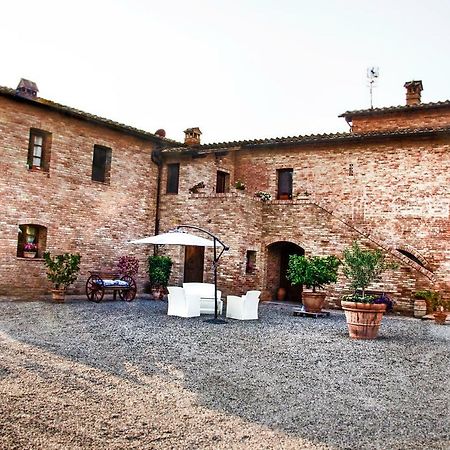 Agriturismo San Pierino モンテローニ・ダルビア エクステリア 写真