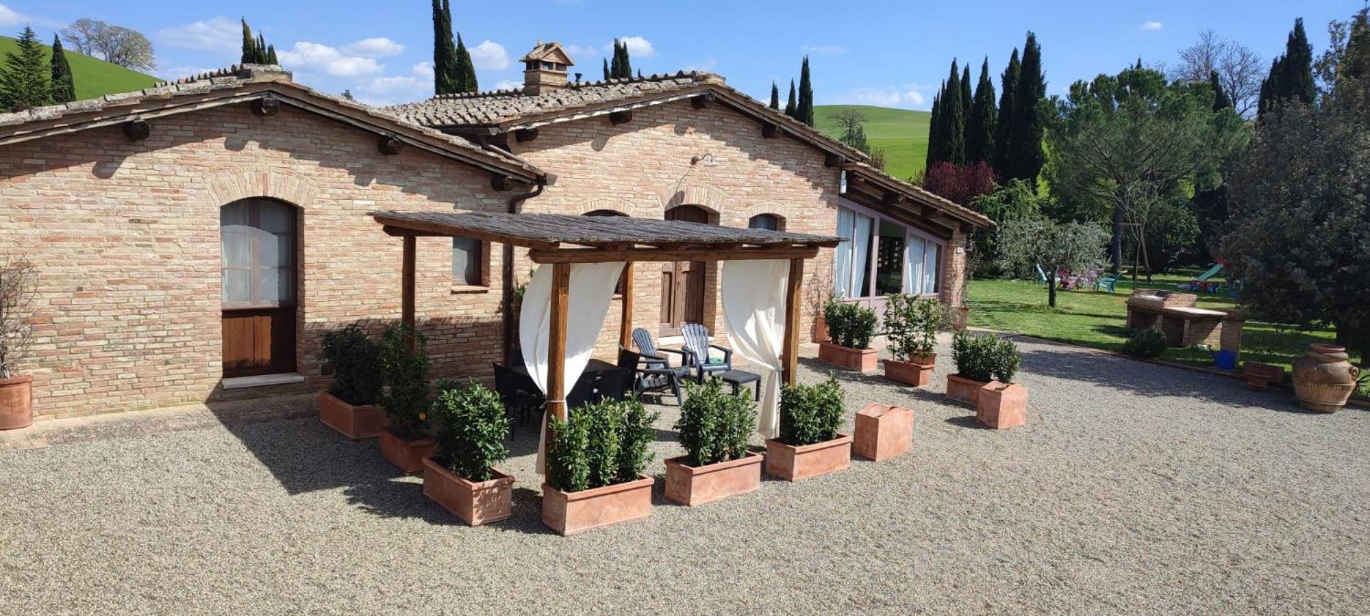 Agriturismo San Pierino モンテローニ・ダルビア エクステリア 写真