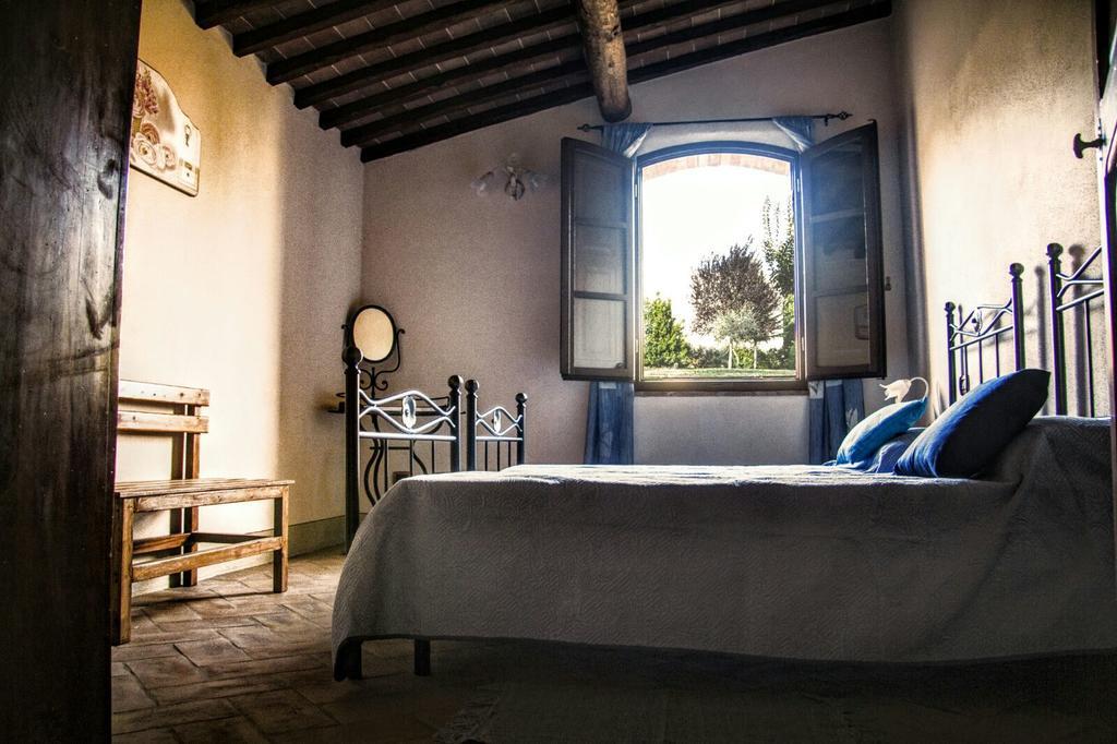 Agriturismo San Pierino モンテローニ・ダルビア エクステリア 写真