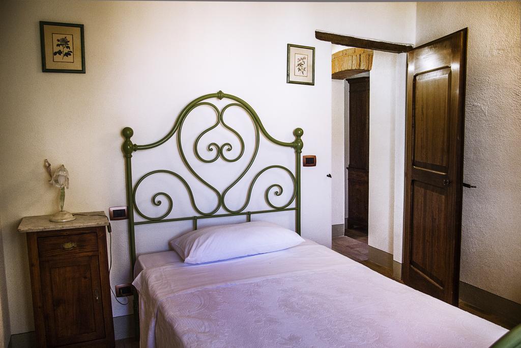 Agriturismo San Pierino モンテローニ・ダルビア エクステリア 写真