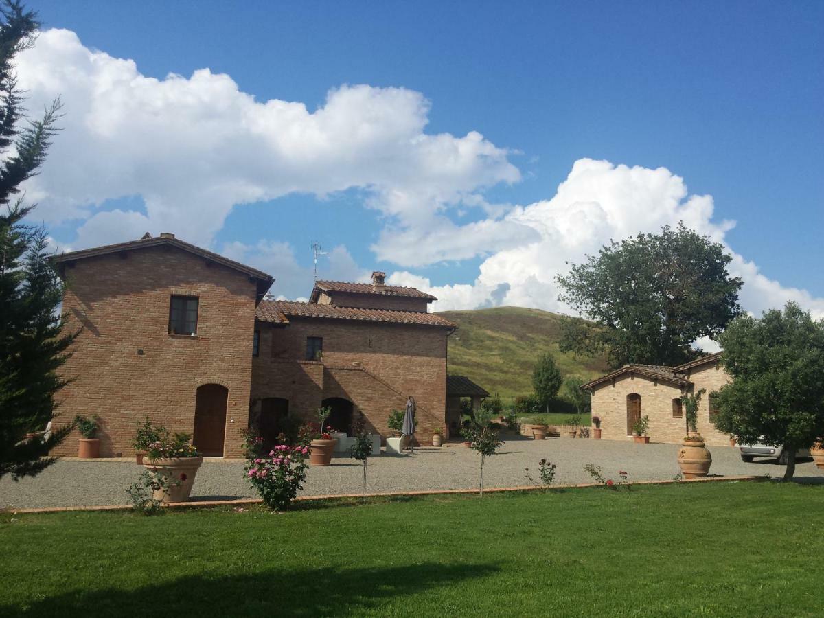 Agriturismo San Pierino モンテローニ・ダルビア エクステリア 写真