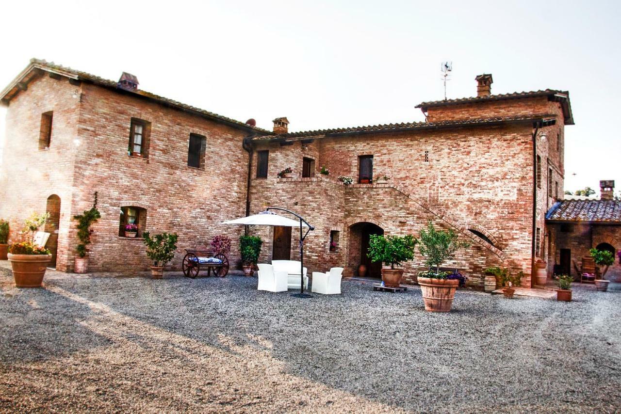 Agriturismo San Pierino モンテローニ・ダルビア エクステリア 写真
