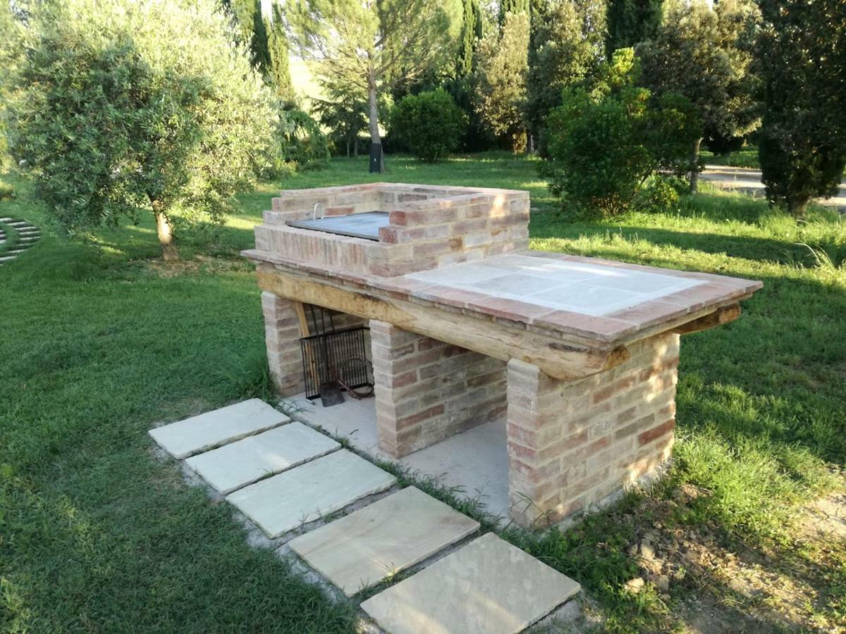 Agriturismo San Pierino モンテローニ・ダルビア エクステリア 写真